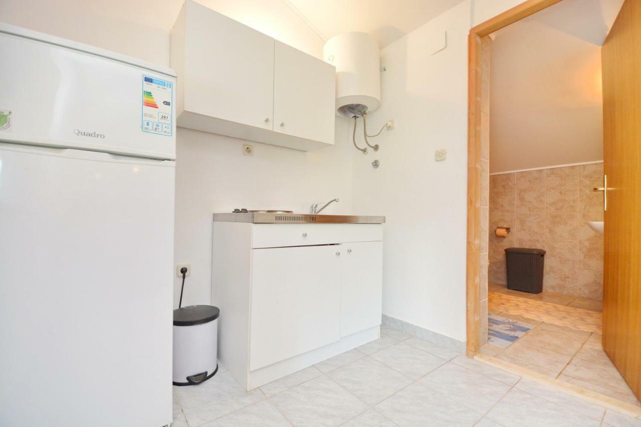 Apartmani Maca Sikovo Eksteriør billede